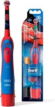 Escova Dental Oral-B Disney Pixar Carros + 2 Pilhas AA