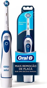 Escova Dental Elétrica Oral-B Pro-Saúde Power + 2 Pilhas