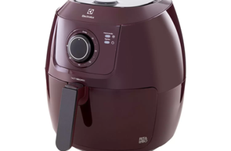 Fritadeira Elétrica sem Óleo/Air Fryer Electrolux – Family Efficient EAF51 Dark Red 5L com Timer