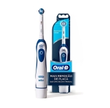Escova Dental Elétrica Oral-B Pro-Saúde Power + 2 Pilhas
